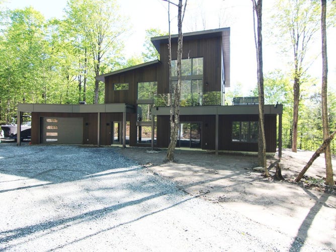 20 Ch. de la MontagneCachée, Eastman, QC J0E1P0, CA, Eastman, Québec