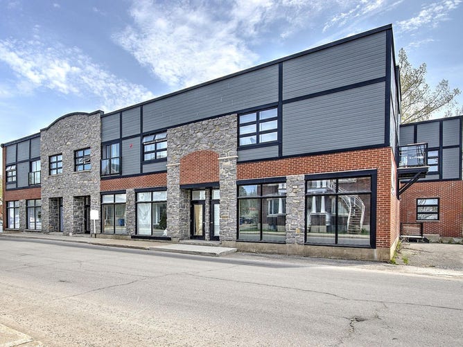 351 Rue De Frontenac, Berthierville, QC J0K1A0, CA, Berthierville