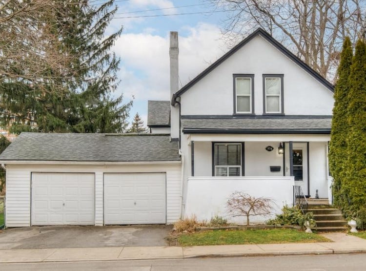 574 Clark Ave, Burlington, Ontario L7S 1N8 House for Sale