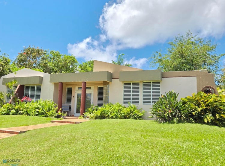 1 CARR. 2, KM. 122.5 INT., Caimital Alto, Aguadilla, Adjuntas 00604