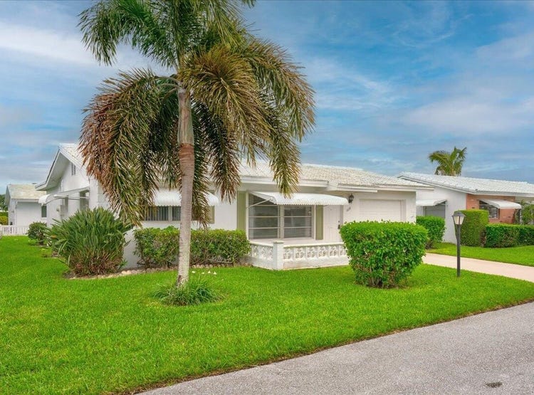 1008 Siesta Avenue, Boynton Beach, FL 33426 House for Sale
