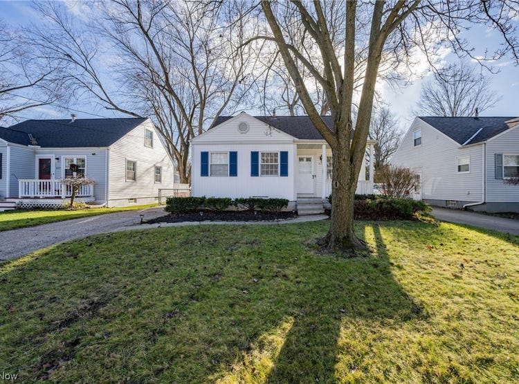 523 Eastern Heights Boulevard, Elyria, OH 44035 House for Sale