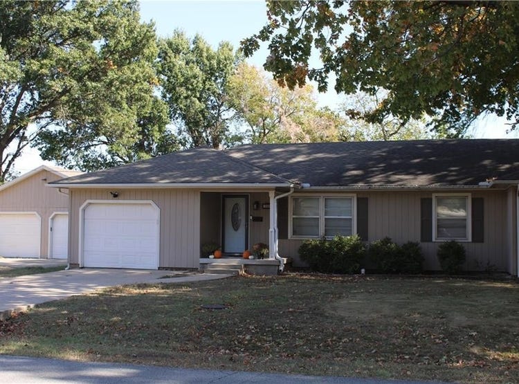 104 N Crawford Street, Frontenac, KS 66763 House for Sale realestate