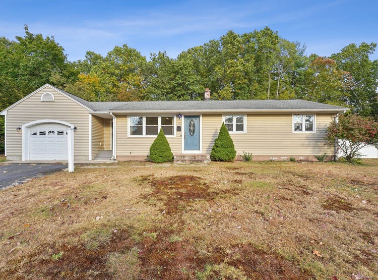 17 Pomeroy Road, Enfield, CT 06082 House for Sale