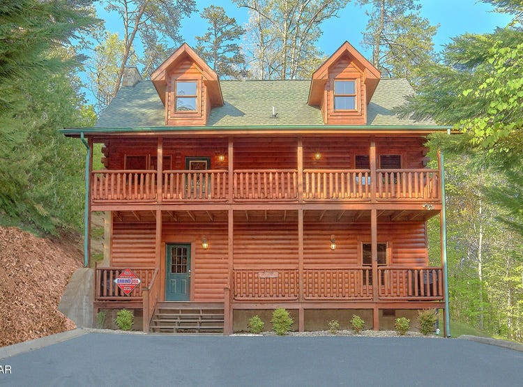 306 Mountain Park Way, Pigeon TN 37863 House for Sale