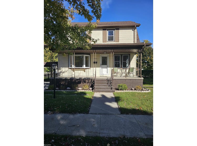 1703 Chestnut, Port Huron, AL 48060 House for Sale