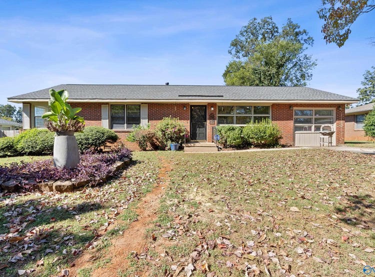 2103 Windover Drive NE, Huntsville, AL 35811 House for Sale