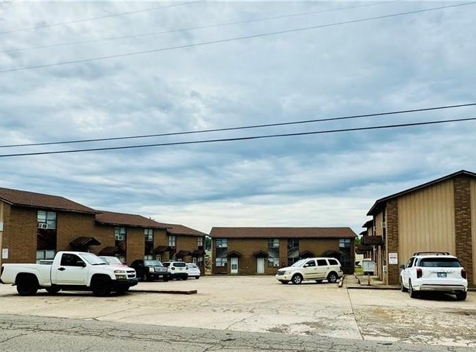 305 Pleasant Valley RD, Poteau, OK 74953 Apartment for Sale