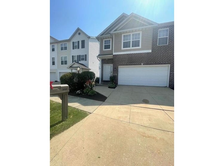 352 Cottage View Terrace, Valparaiso, IN 46383 House for Sale