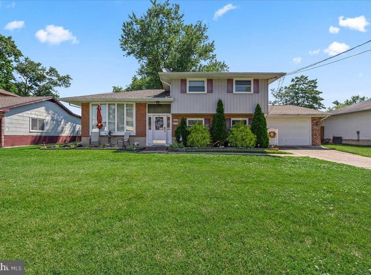 131 CORNELL AVENUE, BLACKWOOD, NJ 08012 House for Sale