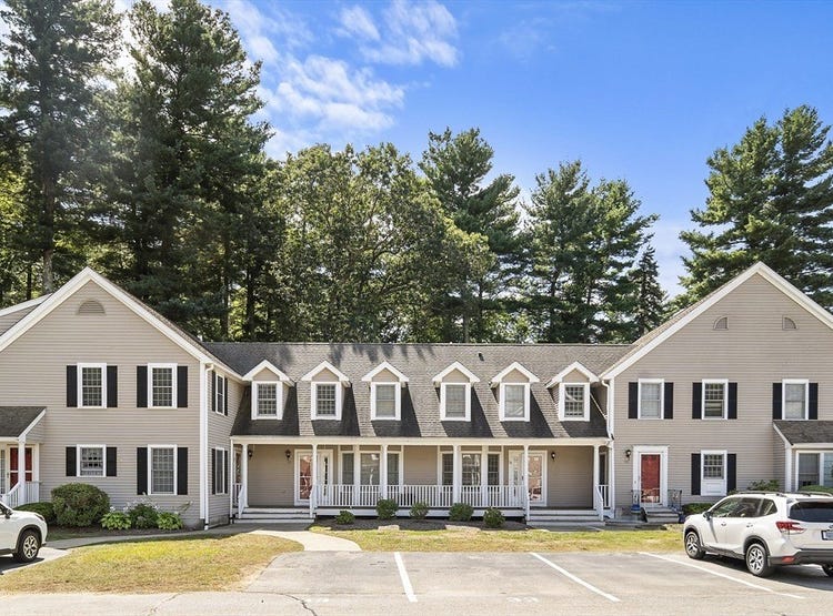 33 Bellwood Circle, Apt 33D, Bellingham, MA 02019 Apartment for Sale