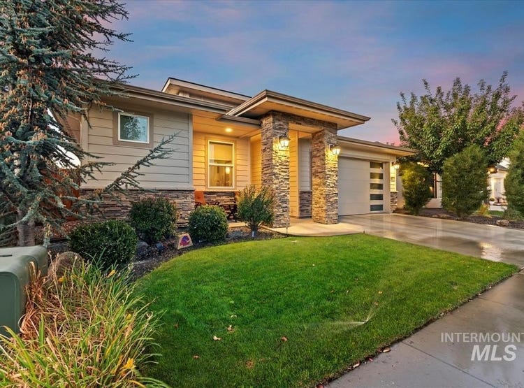 10737 W Mossywood Dr, Boise, ID 83709 House for Sale