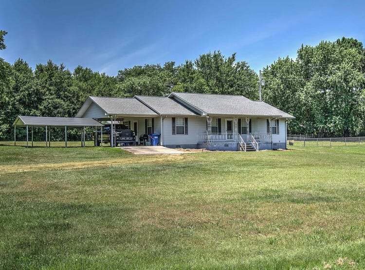 6634 Alabama Hwy. 75, Ider, AL 35981 House for Sale