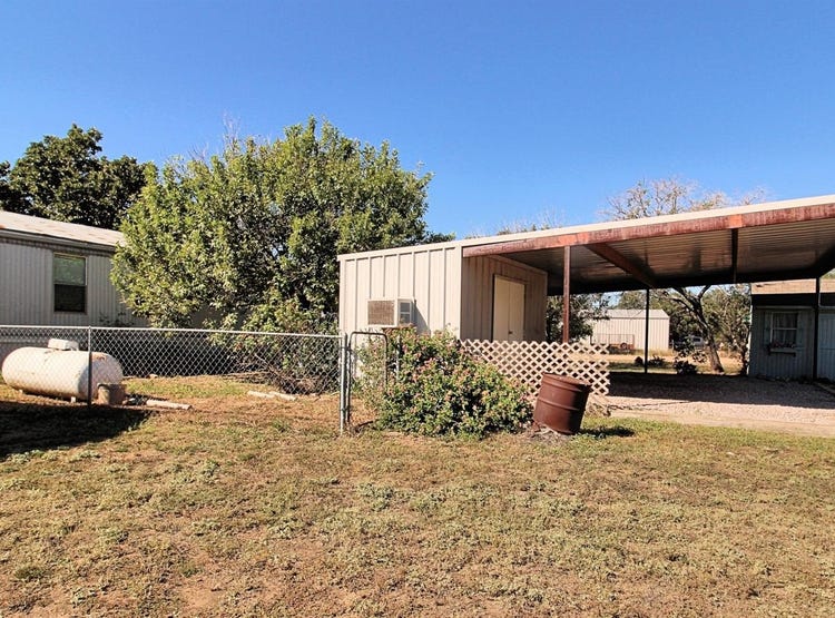 125 Flyway LN, Kingsland, TX 78639 House for Sale