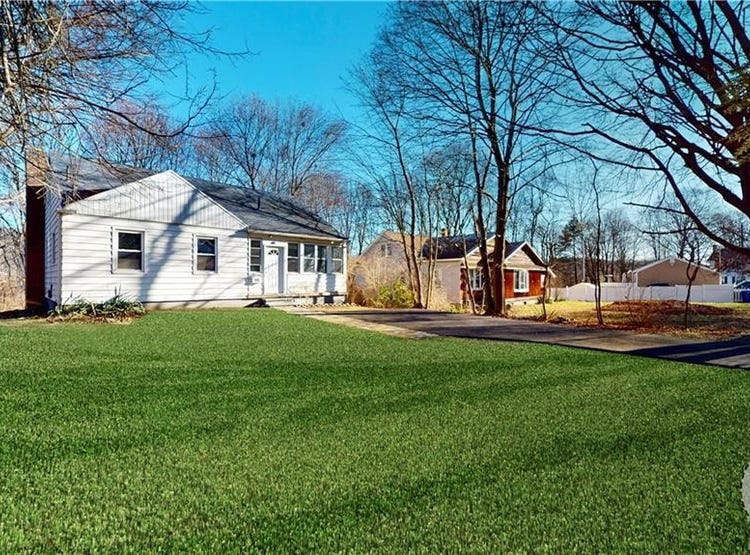 100 Clyde Avenue, Waterbury, CT 06708 House for Sale