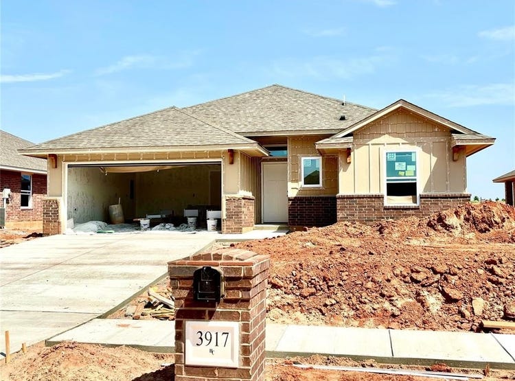 3917 Lynford Lane, Norman, OK 73026 House for Sale