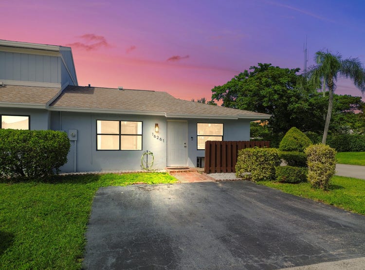 16261 Avocado Way, Delray Beach, FL 33484 Townhouse for Sale