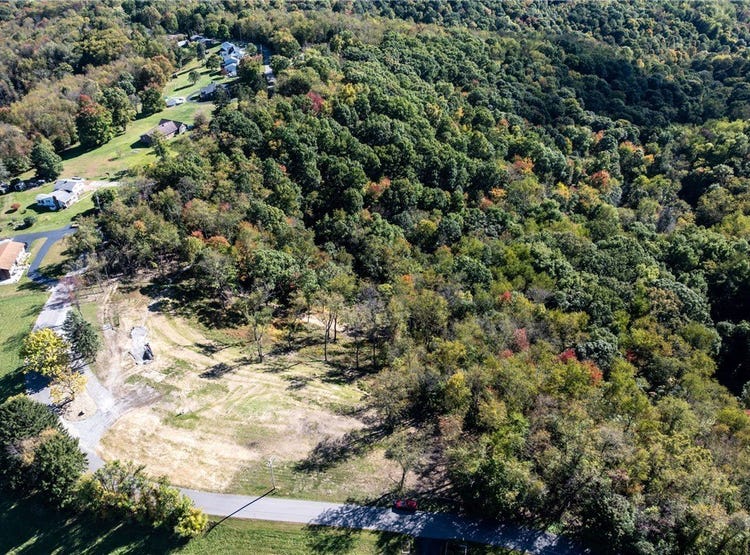 11 Highland Rd, Rochester Twp, PA 15074 House for Sale