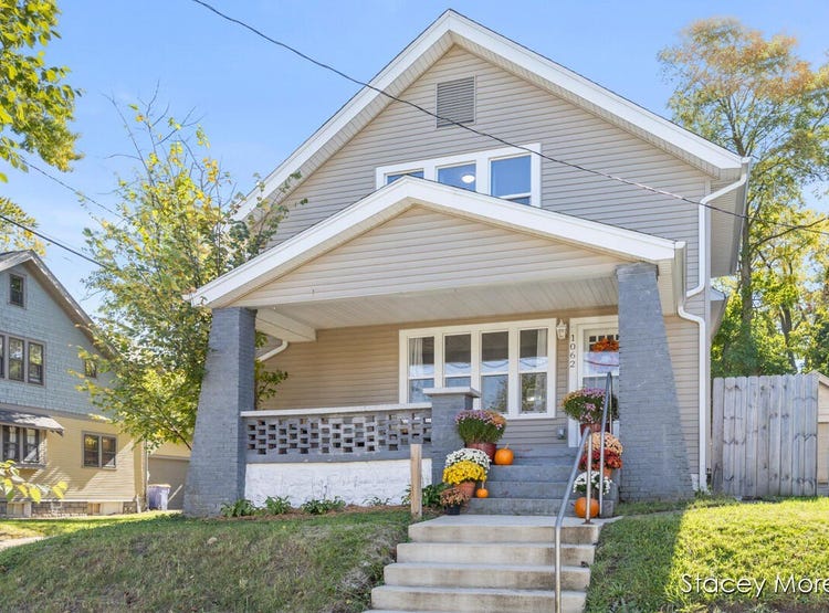 1062 Fountain Street NE, Grand Rapids, MI 49503 House for Sale