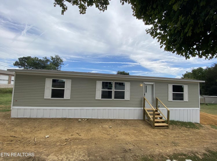 3651 Douglas Dam Rd, Kodak, TN 37764 House for Sale