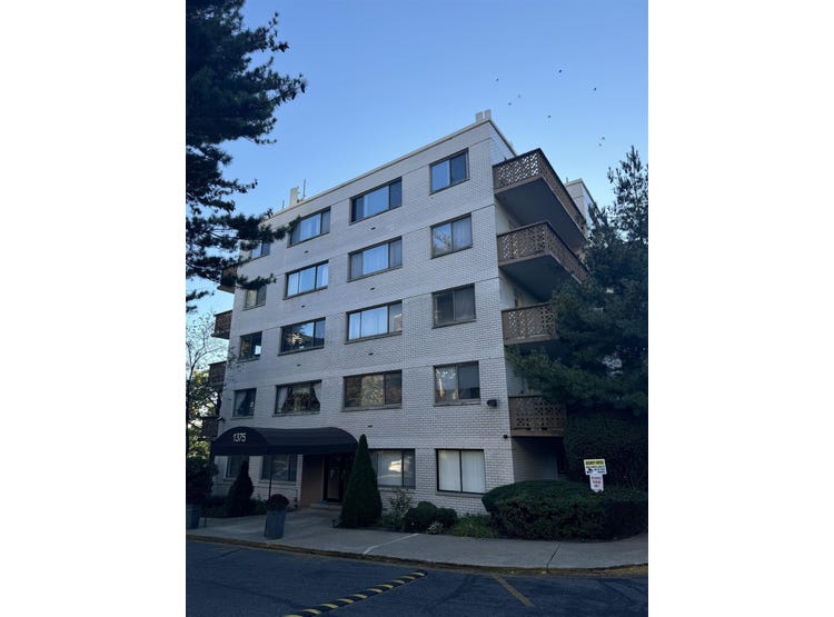 1375 RIVER RD, Apt 5B, Edgewater, NJ 07020 Apartment for Rent