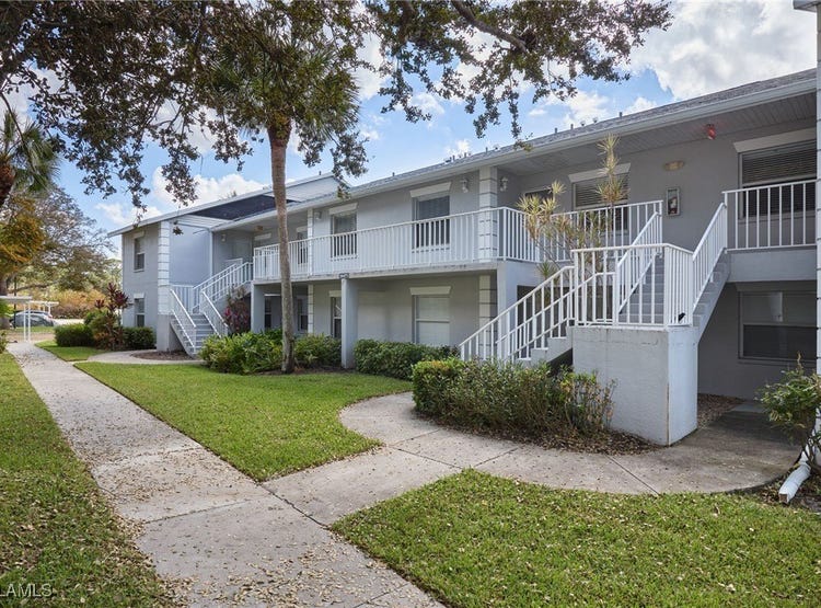 14471 Lakewood Trace Court, Apt 203, Fort Myers, FL 33919 Apartment for