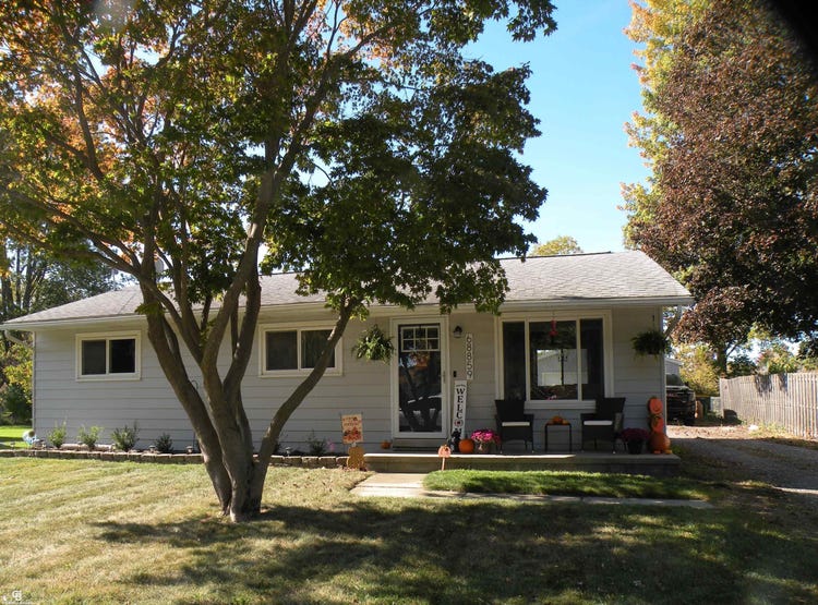 68859 Howard, Richmond, MI 48062 House for Sale