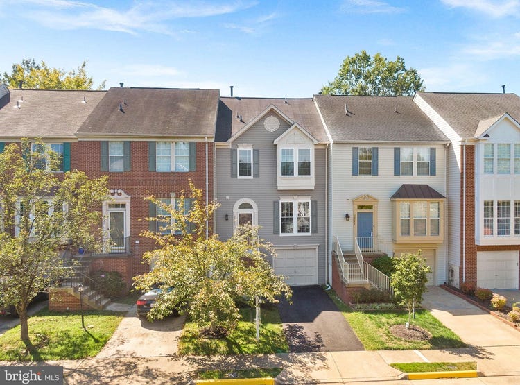 20355 BRIARCLIFF TERRACE, STERLING, VA 20165 Townhouse for Sale
