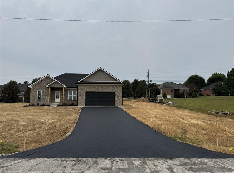 205 Shangri La Place, Glasgow, KY 42141 House for Sale