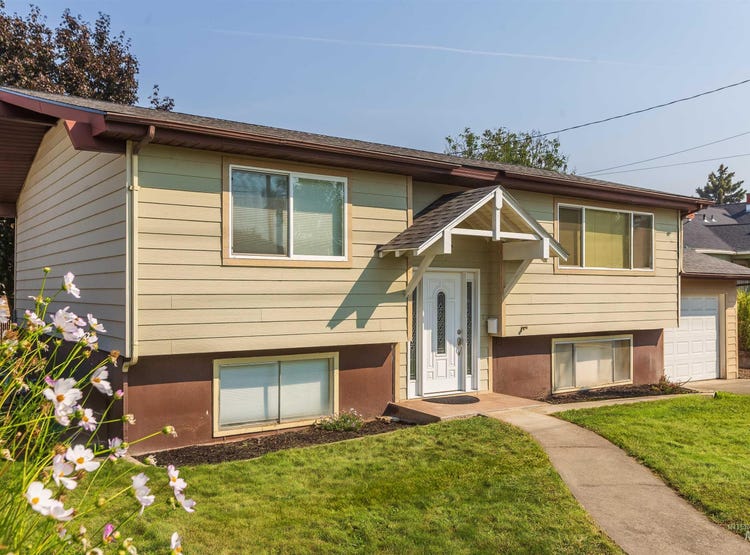 1236 Elm St, Clarkston, WA 99403 House for Sale