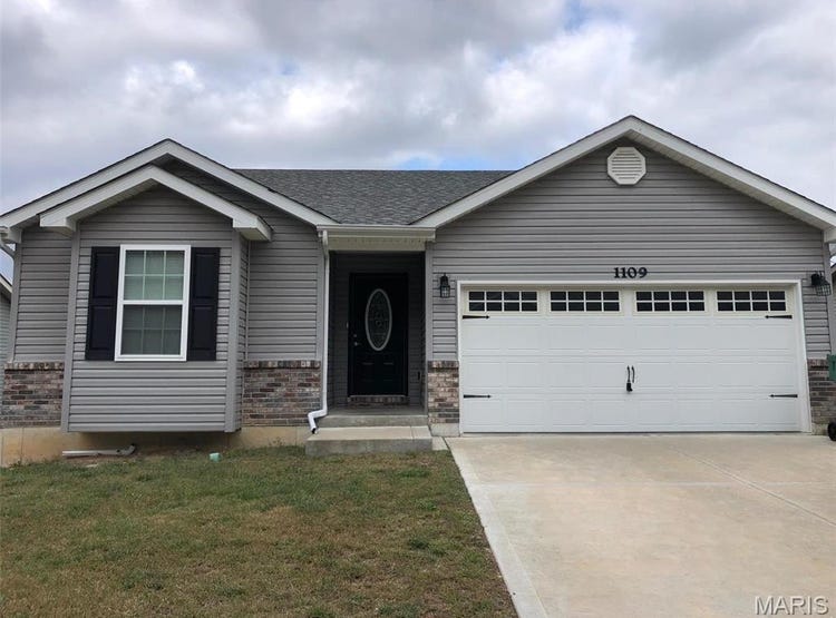 Soft Rounded Edge Stone Tile 1109 Marathon Drive, Foristell, MO 63348 House for Rent - realestate.com.au