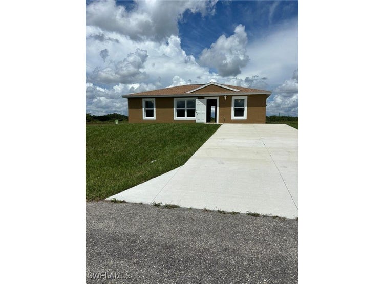 100 Liberty Ter, LABELLE, FL 33935 House for Rent