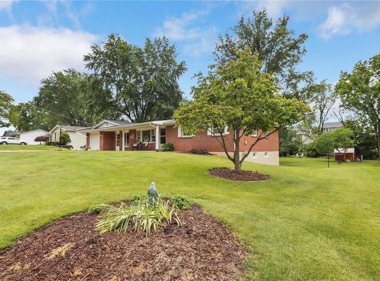 2612 McClay Road, St Charles, MO 63303 House for Sale