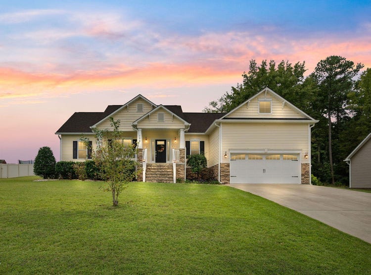 108 Belle Meade Court, Benson, NC 27504 House for Sale