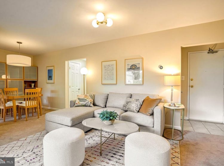 2827 KALMIA LEE COURT, Apt B202, FALLS CHURCH, VA 22042 Apartment for