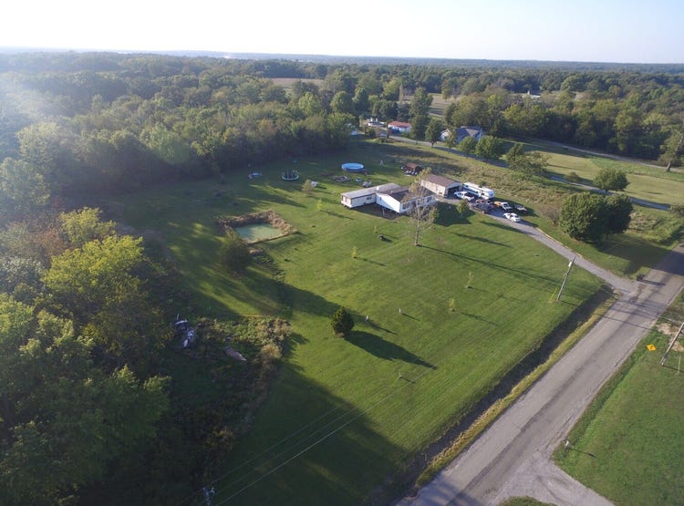 19068 Galatia Post rd, Marion, IL 62959 House for Sale