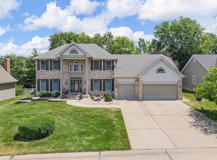 423 Muirfield Drive, St Charles, MO 63304 House for Sale realestate