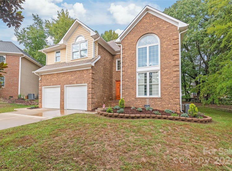 12600 Wetherburn Lane, Charlotte, NC 28262 House for Sale realestate