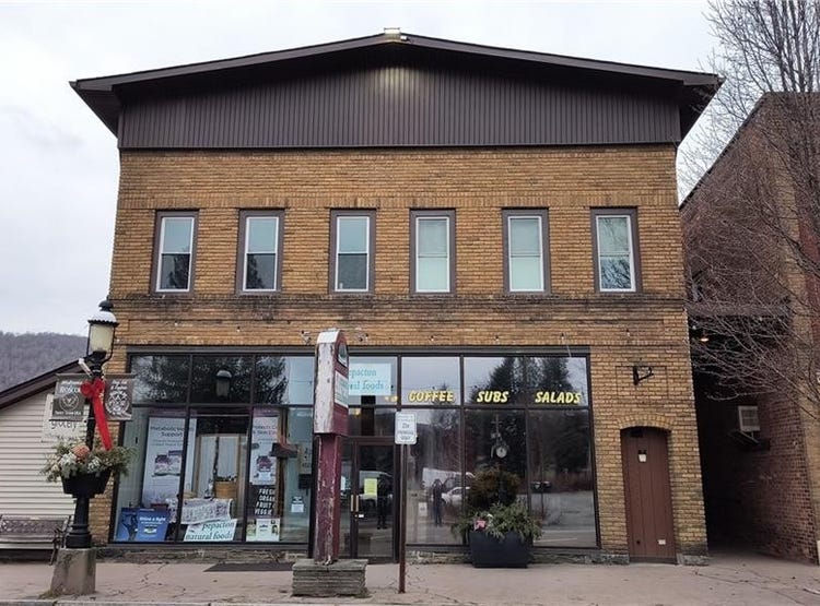 45 Stewart Avenue, Apt 3, Rockland, NY 12776 Apartment for Rent