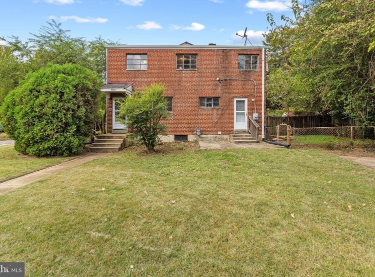 5485 HOLMES RUN PARKWAY, ALEXANDRIA, VA 22304 Townhouse for Sale