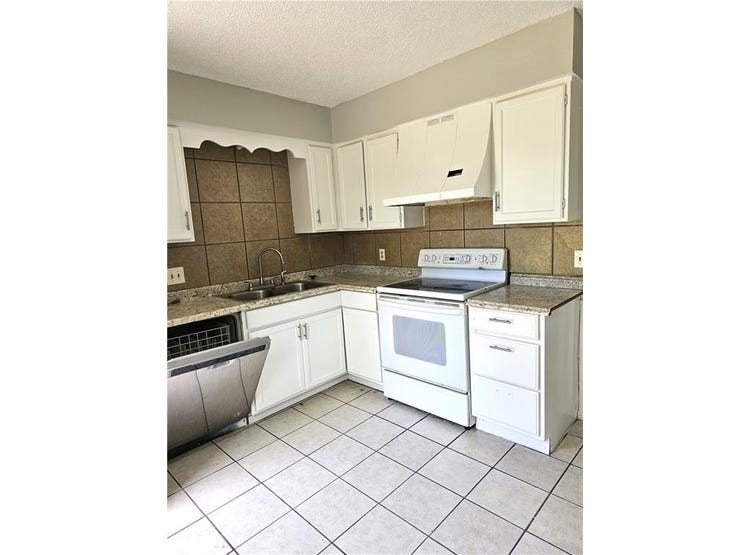 713 & 715 S 23rd ST, Rogers, AR 72758 Townhouse for Sale realestate