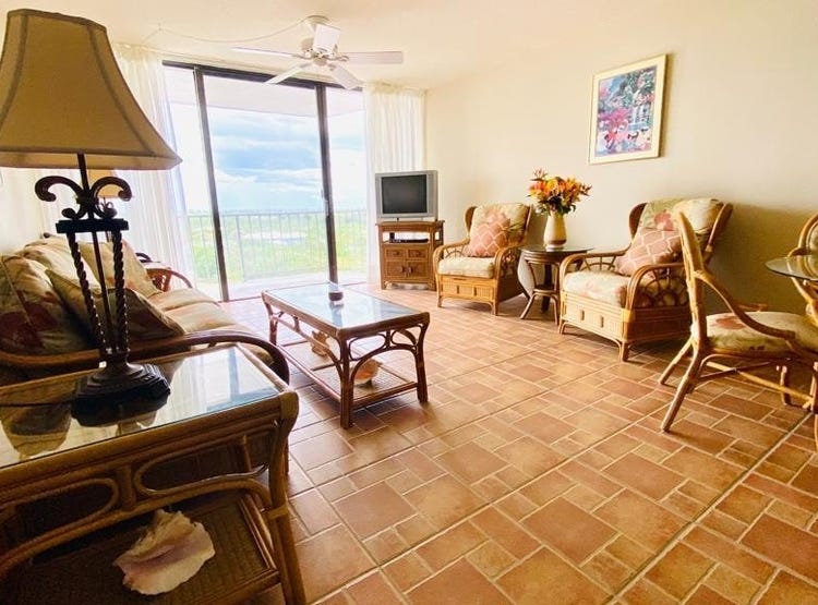 703 LUCAYAN TOWERS SOUTH, Lucaya, Freeport Apartment for Sale