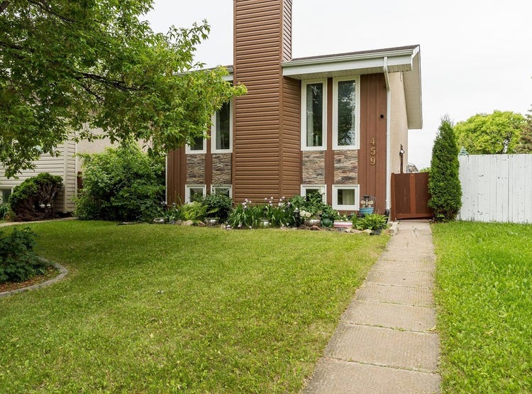 459 Novavista Dr, Winnipeg, MB R2N 2L9, Canada, Winnipeg, Manitoba ...