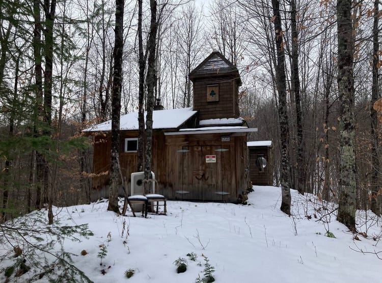 1945 Ch. du 8eRang S., MontLaurier, QC J9L3G5, CA, MontLaurier