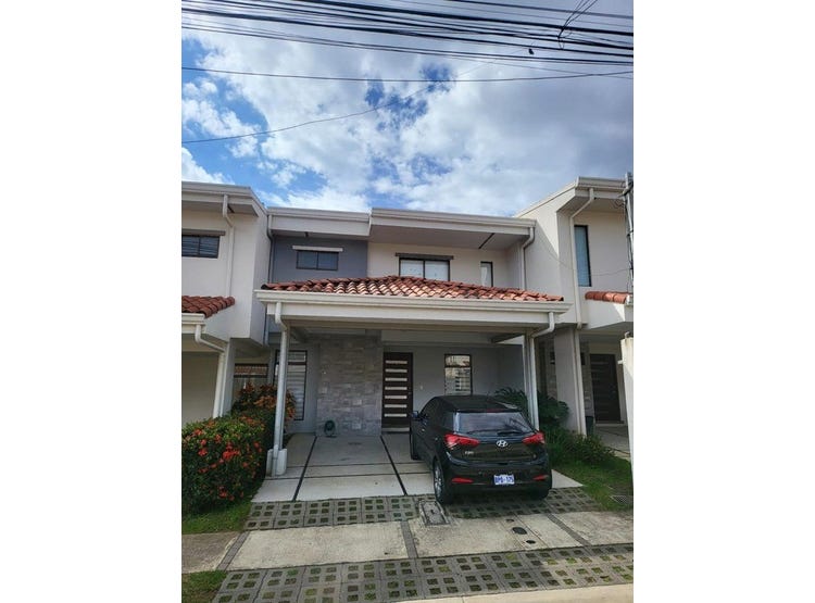 Condominium Avenir House For Sale in Santo Domingo, Santo Domingo, Heredia Province House for