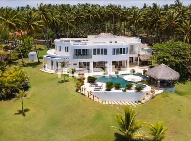 Private beach Villa Cabarete, Cabarete, Puerto Plata House for Sale