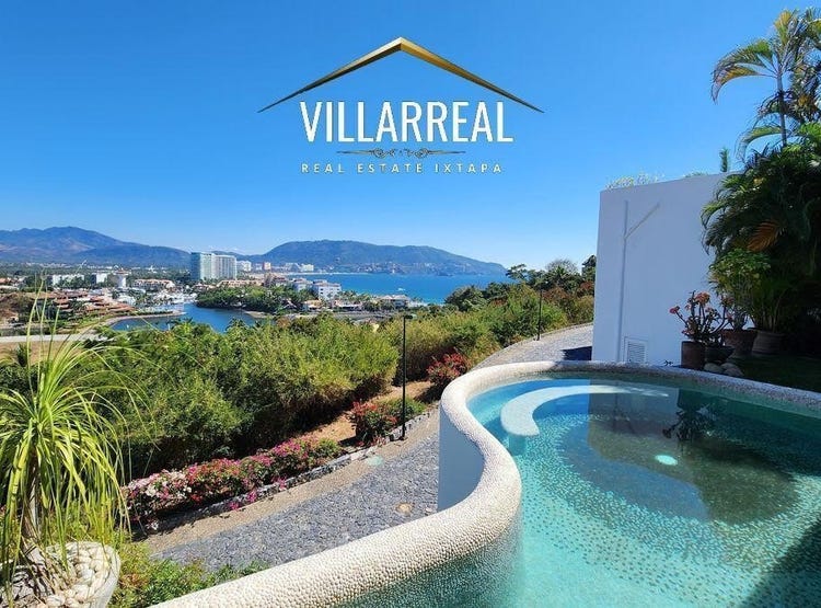 Boulevard Playa Linda, Ixtapa Zihuatanejo, Guerrero House for Sale