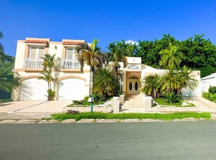 uRB Montehiedra, San Juan, Address available on request House for Sale