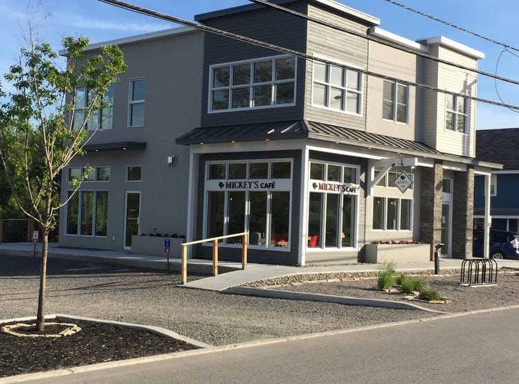 832 Ch. du Village, MorinHeights, QC J0R1H0, CA, MorinHeights, Québec J0R1H0 Offices for Rent