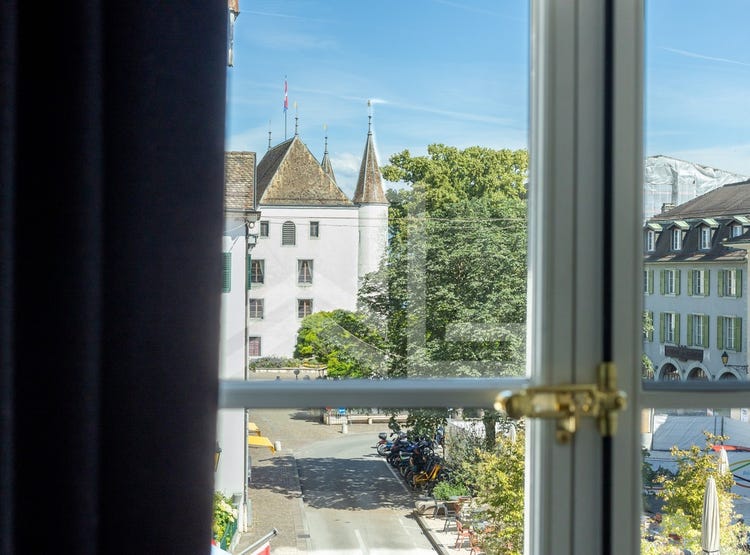 Nyon, Vaud 1260 House for Sale